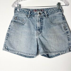 Silver Jeans Co. Women's SZ 29Jean Shorts Medium Wash Denim 5 Pocket  Y2K Jorts